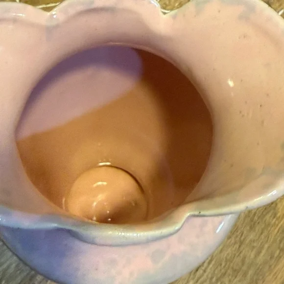 Elegant Pink Ceramic Vase - Picture 13 of 16